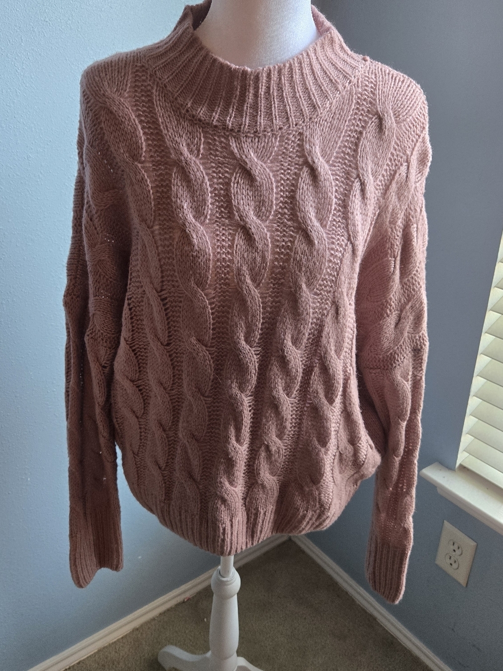 Cozy Cable Knit Sweater - Dusty Rose